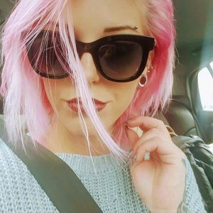 Meet your Posher, Sarah